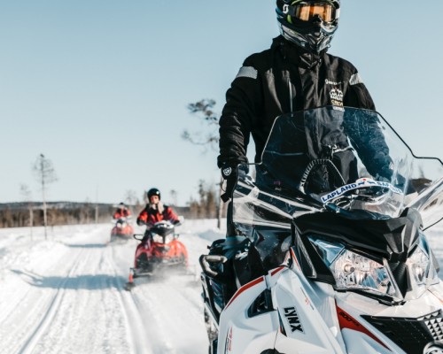 SAFARI IN MOTOSLITTA -